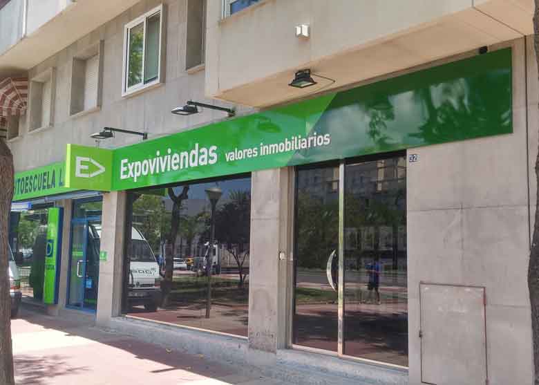 Rotulos en composite