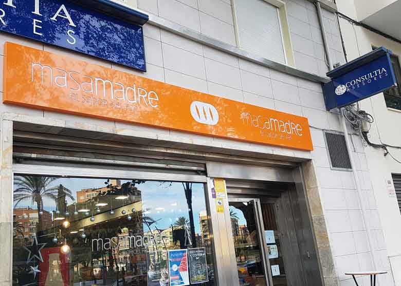 Rotulos en composite